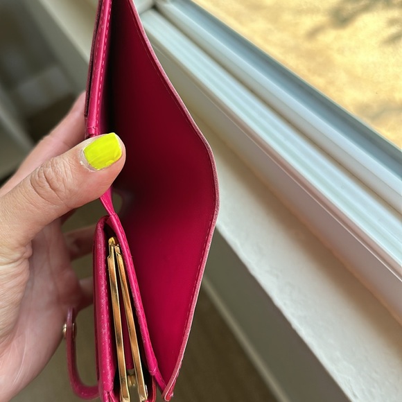 🍓Louis Vuitton Framboise (pink) Vernis Kisslock Wallet - Picture 6 of 16